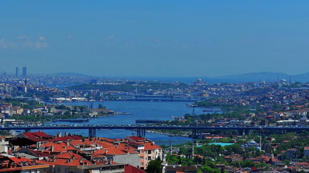 Panoramic Sea View Homes Across Istanbul – garden view (image 8)