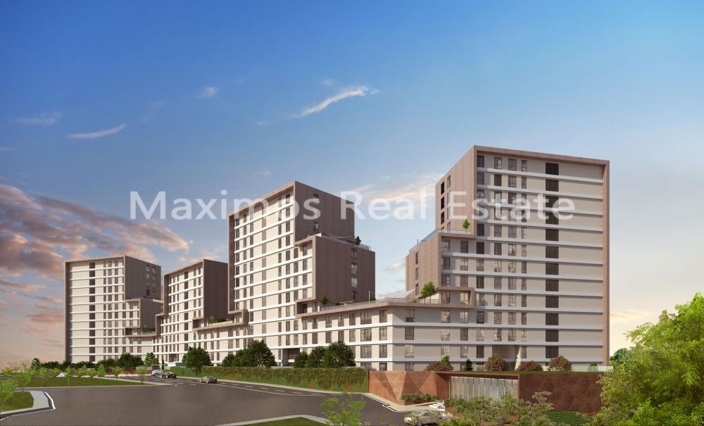 Central City Apartments with Strong Accessibility – living room (image 2)
