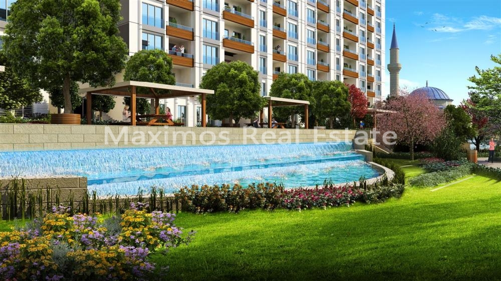 Coastal Residential Properties with Sea Views in Istanbul – pool area (image 9)