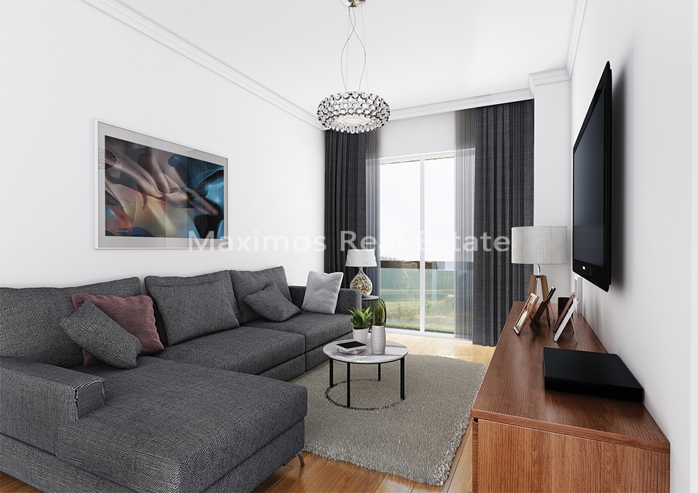Apartments for Sale in Esenyurt – pool area (image 9)