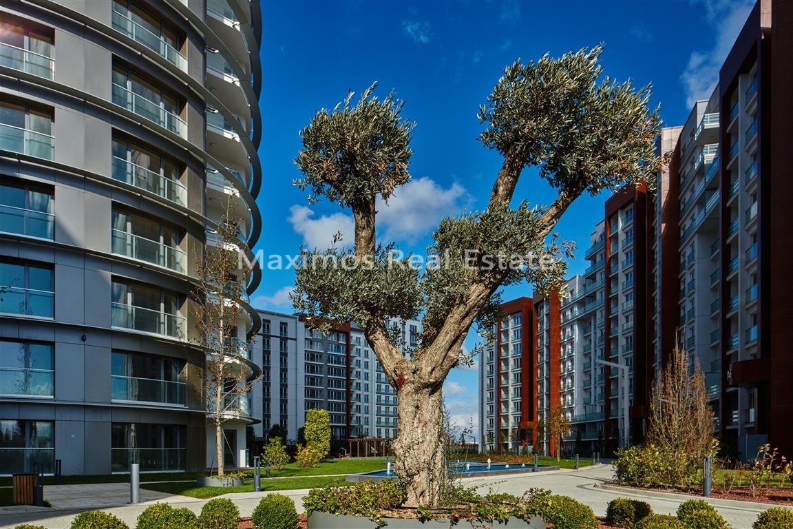 Property for Sale in Istanbul – dining area (image 6)