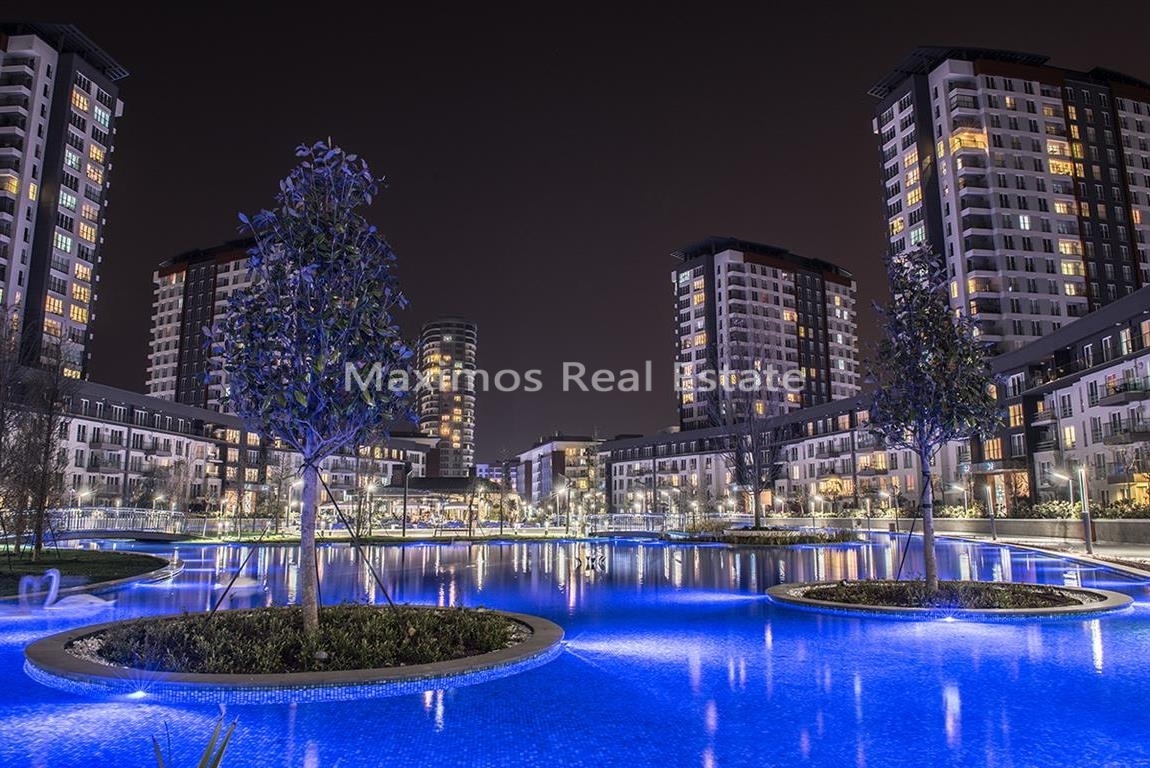 Property for Sale in Istanbul – garden view (image 8)