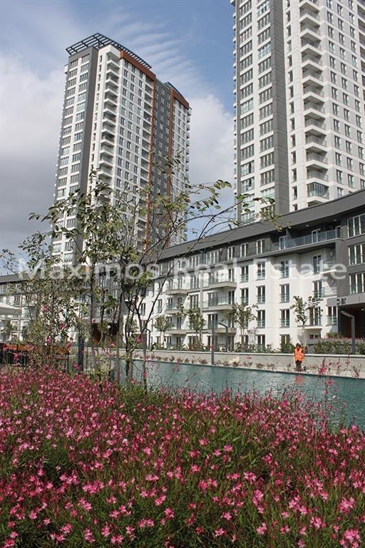 Property for Sale in Istanbul – balcony (image 10)