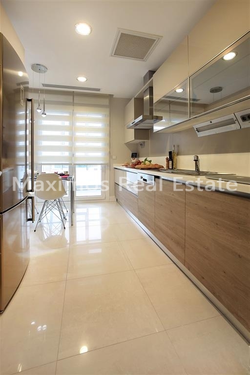 Property for Sale in Istanbul – master bedroom (image 16)
