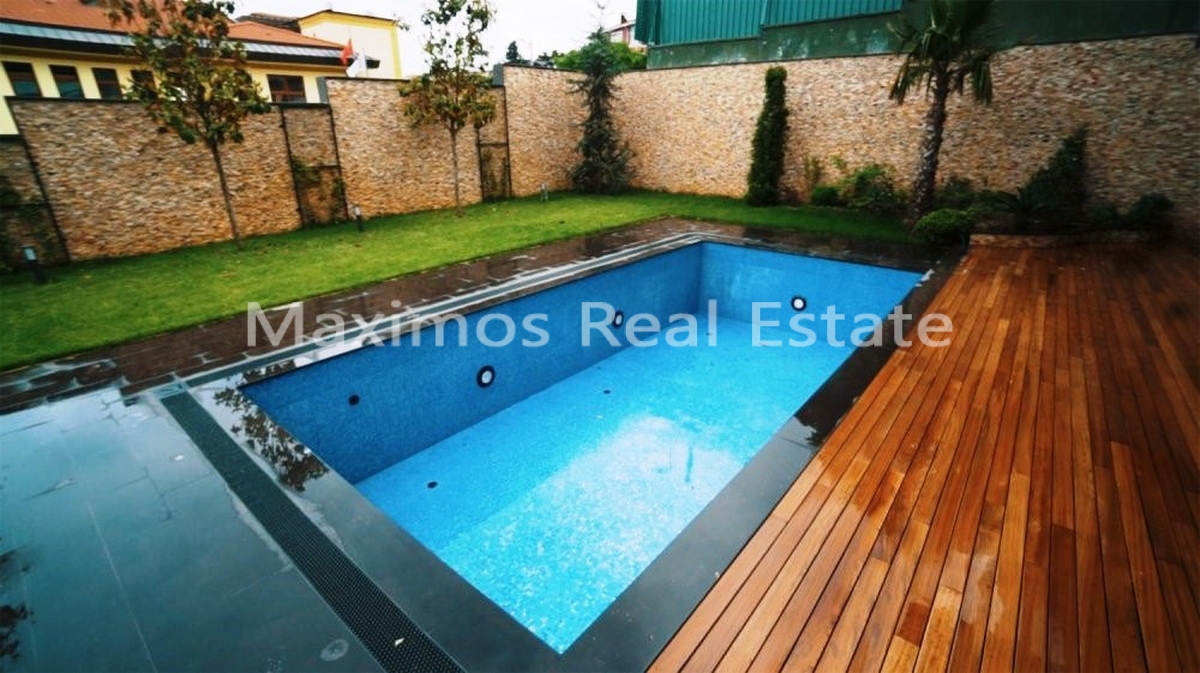 Exclusive Villa Offering Bosphorus Views and Premium Living – dining area (image 6)