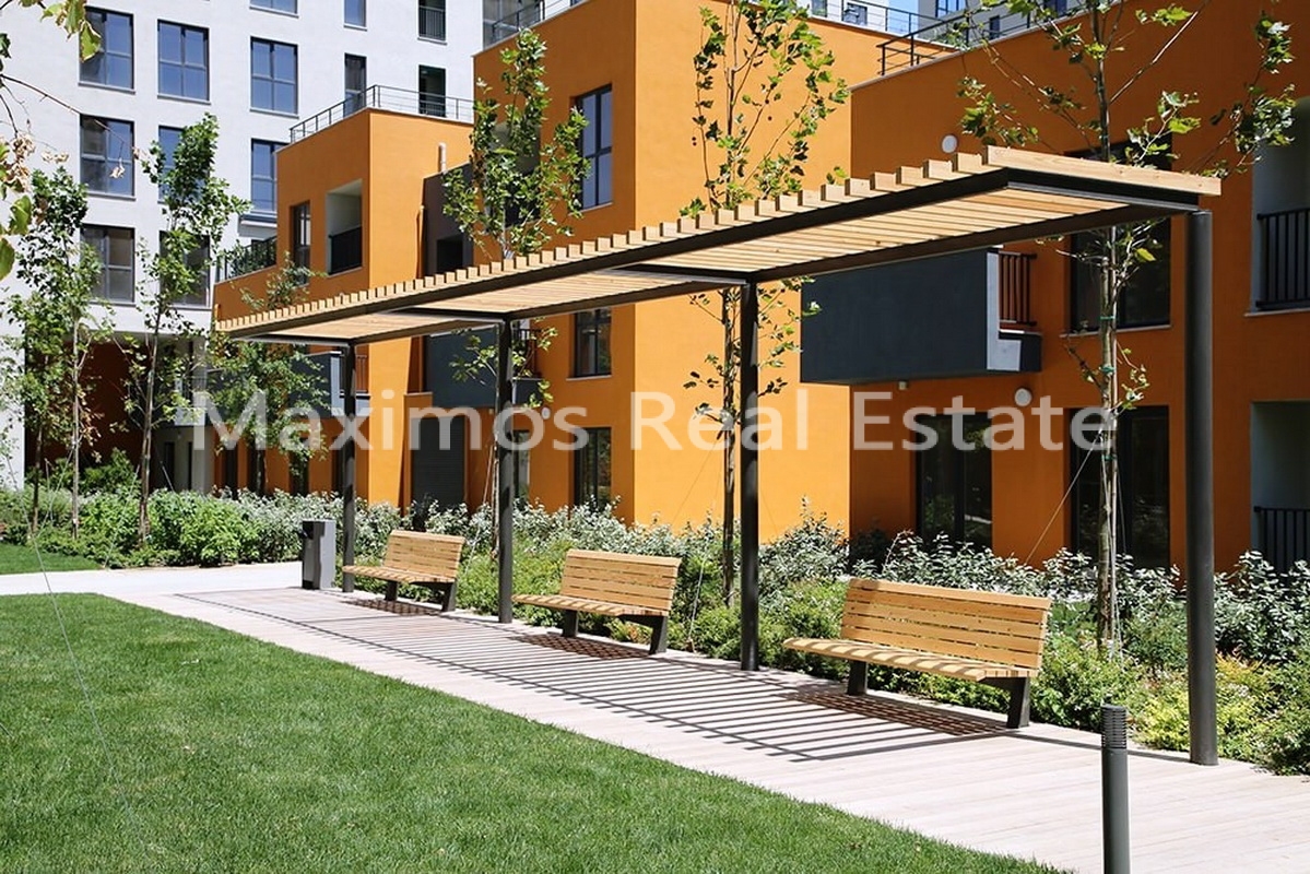 Residential Homes Positioned Between Esenyurt and Beylikduzu – bedroom (image 4)