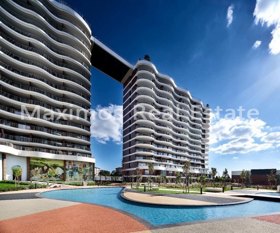 Modern Residential Development Surrounded by Natural Landscapes – interior detail (image 11)