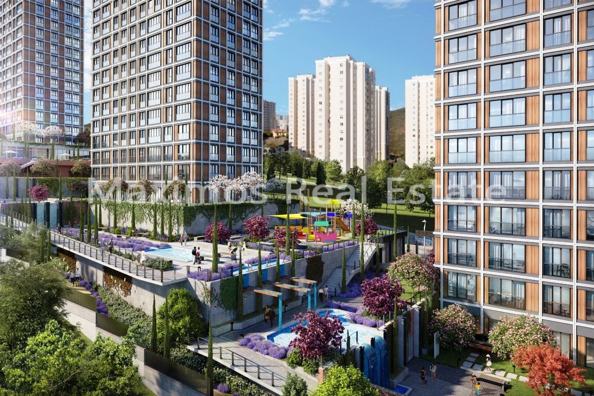 Peaceful Residential Development Designed for Nature-oriented Living – pool area (image 9)