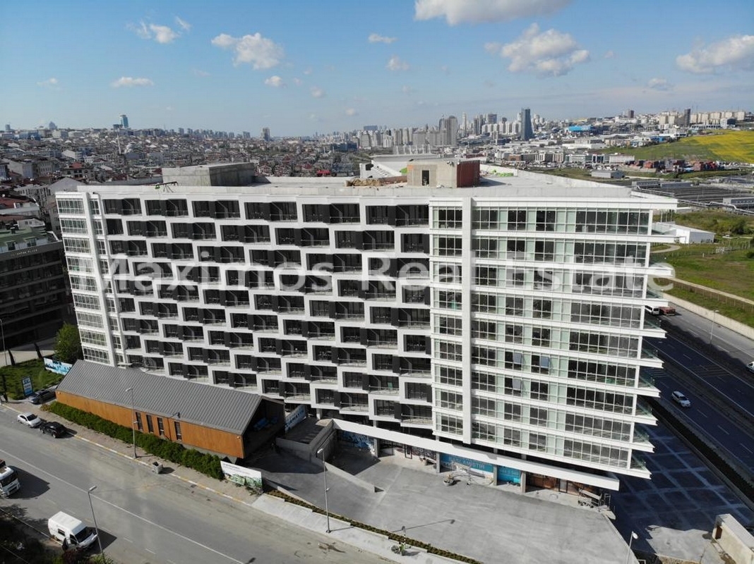 Sea View Apartments Offering Strong Investment Potential in Beylikduzu – garden view (image 8)