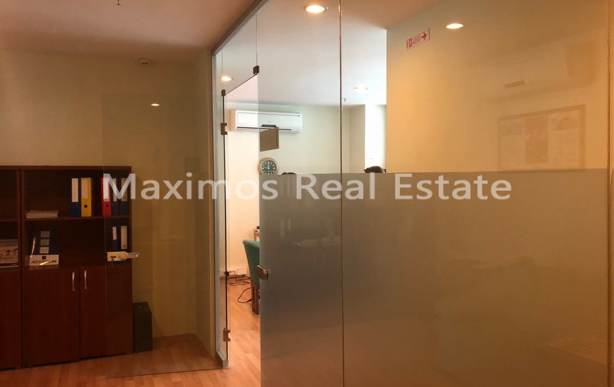 Spacious Commercial Office Units with Metro Access in Pendik – sea view (image 12)