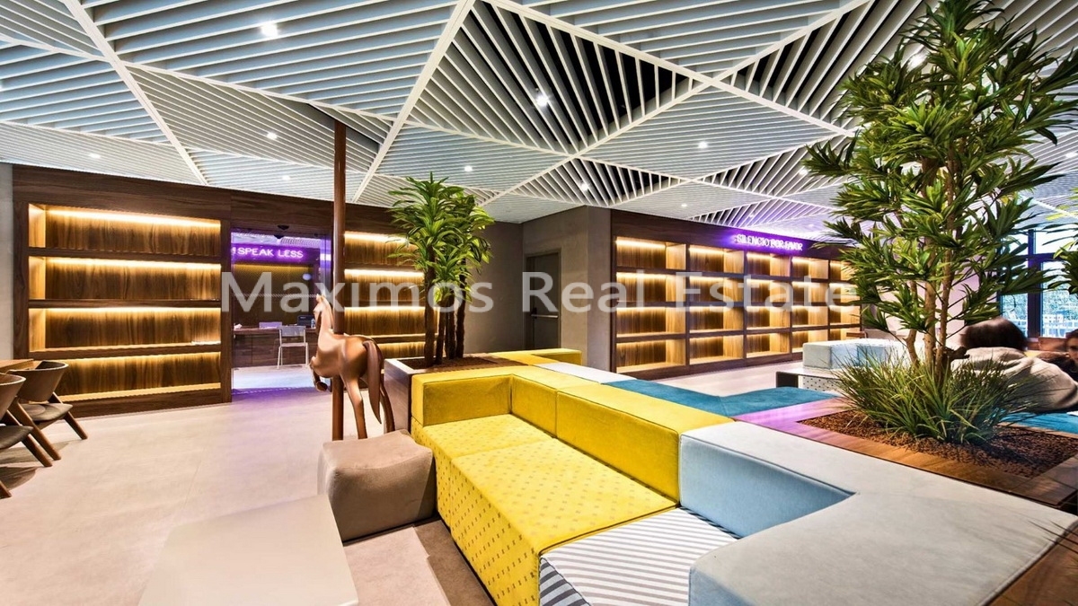 Income-generating Student Housing Suites Near Major Universities – terrace (image 7)