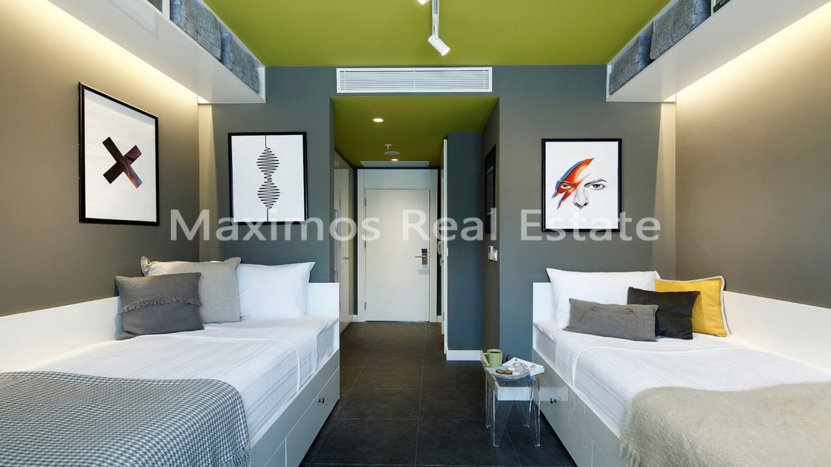 Income-generating Student Housing Suites Near Major Universities – balcony (image 10)