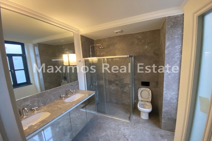 Residential Apartments with Sea Views Located in Prime Istanbul Districts – bathroom (image 5)