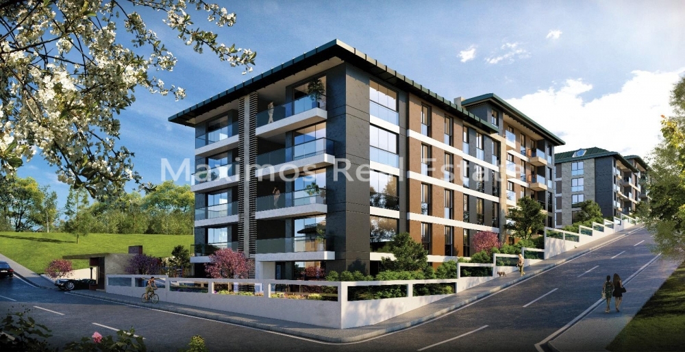 Premium Apartments Offering Wide-angle Sea Views Across Istanbul – dining area (image 6)