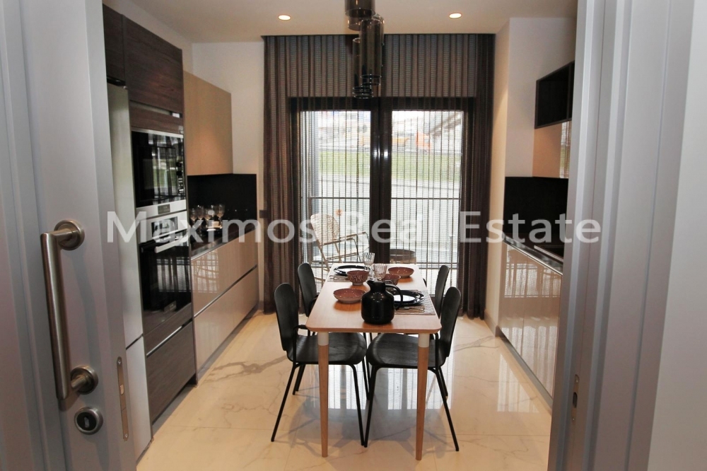High-demand Apartments Located in Istanbul's Maslak Business Hub – entrance (image 15)
