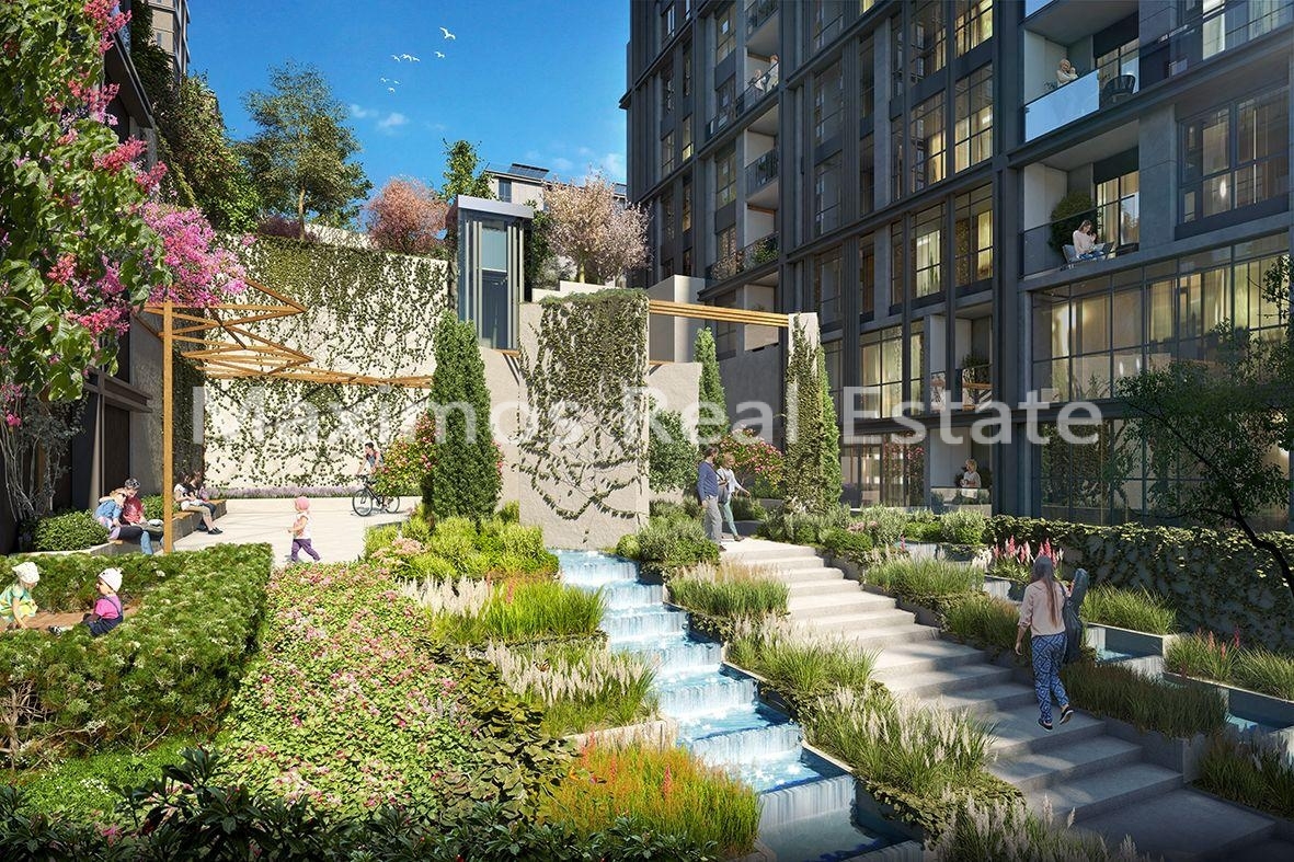 High-demand Apartments Located in Istanbul's Maslak Business Hub – garden view (image 8)