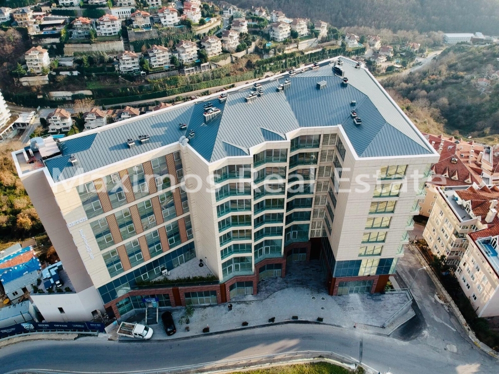 Nature-surrounded Residential Apartments Located in Beykoz – living room (image 2)