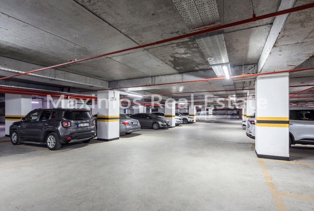 Urban Apartments Providing Strong Residential Demand in Zeytinburnu – outdoor space (image 18)