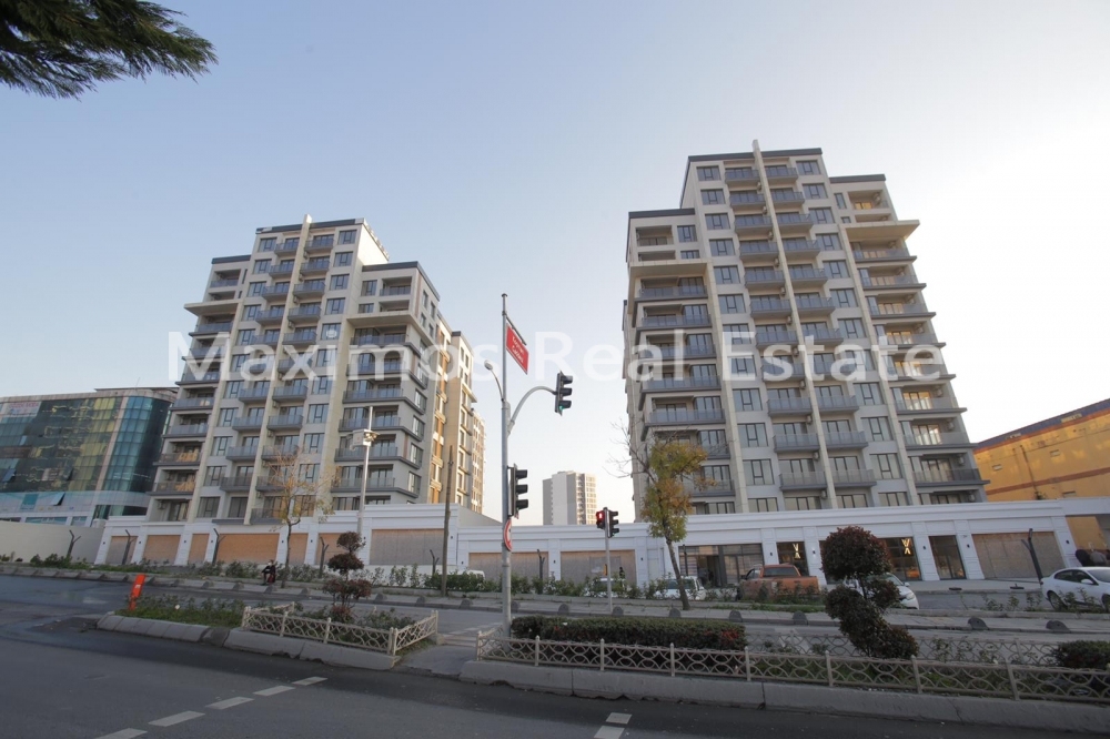Affordable Residential Apartments with Strong City Accessibility – terrace (image 7)