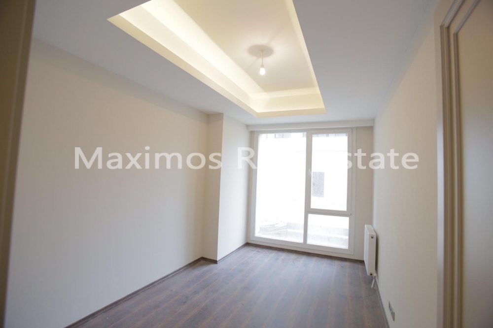 Affordable Residential Apartments with Strong City Accessibility – guest room (image 17)