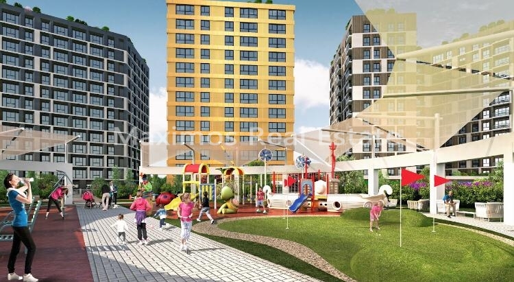 Residential House Located Near Key City Amenities in Kucukcekmece – pool area (image 9)