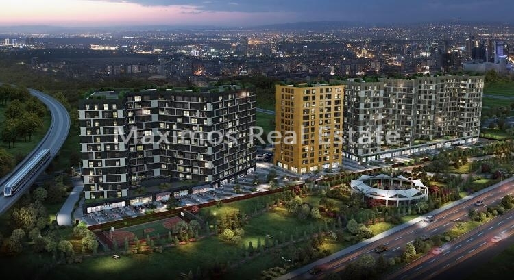 Residential House Located Near Key City Amenities in Kucukcekmece – dining area (image 6)