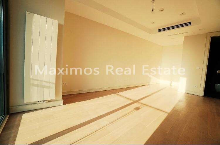 Urban Residential Apartment Located in the Heart of Kadikoy – coastal view (image 13)