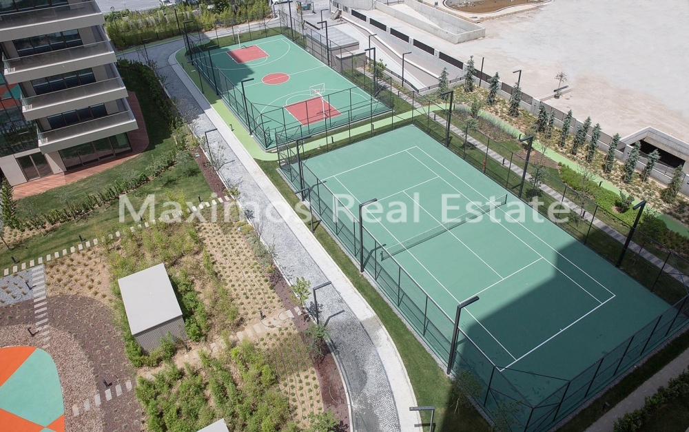 Coastal City Apartments Offering Panoramic Sea Views in Istanbul – balcony (image 10)