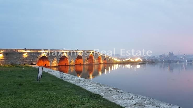 Coastal Residential Property with Sea Views in Buyukcekmece – dining area (image 6)