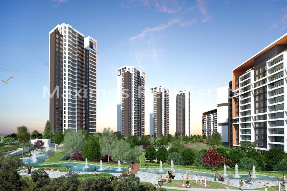 Residential Family Homes Located in the Planned Bahcesehir District - Istanbul - Bahcesehir