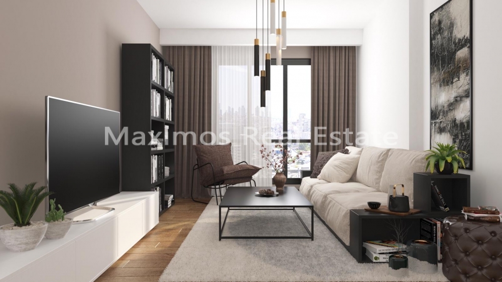 New Residential Apartments in One of Istanbul's Emerging Districts – pool area (image 9)