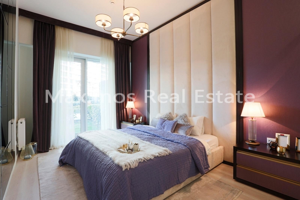 Family-oriented Residential Houses Located Across Istanbul – coastal view (image 13)