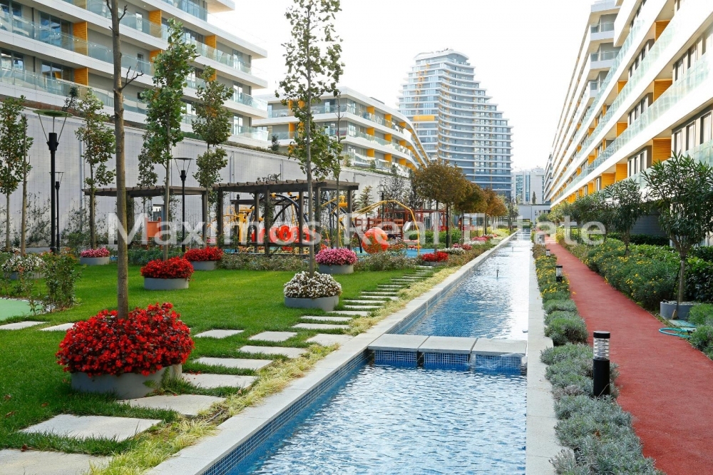 Family-oriented Residential Houses Located Across Istanbul – bathroom (image 5)