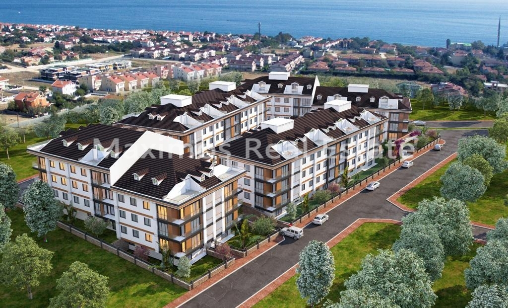 Move-in Ready Sea View Apartments Offering Coastal Living in Beylikduzu – terrace (image 7)
