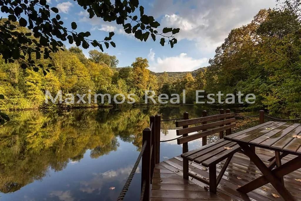 Residential Apartments Surrounded by Nature in the Beykoz Forest Zone – pool area (image 9)