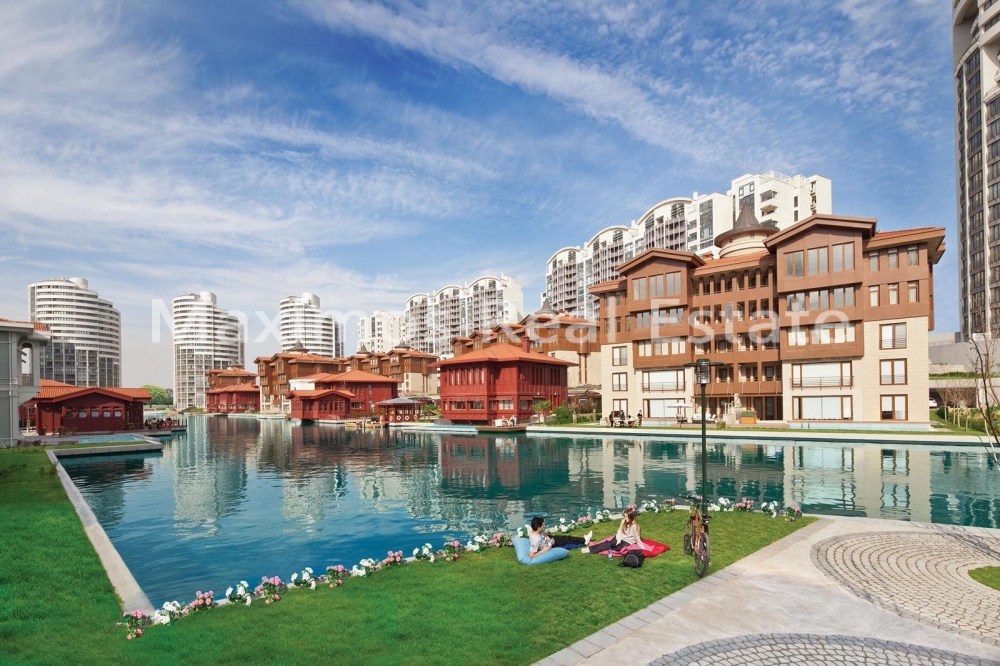Affordable Residential Apartments Offering Strong Local Connectivity in Kucukcekmece – bathroom (image 5)