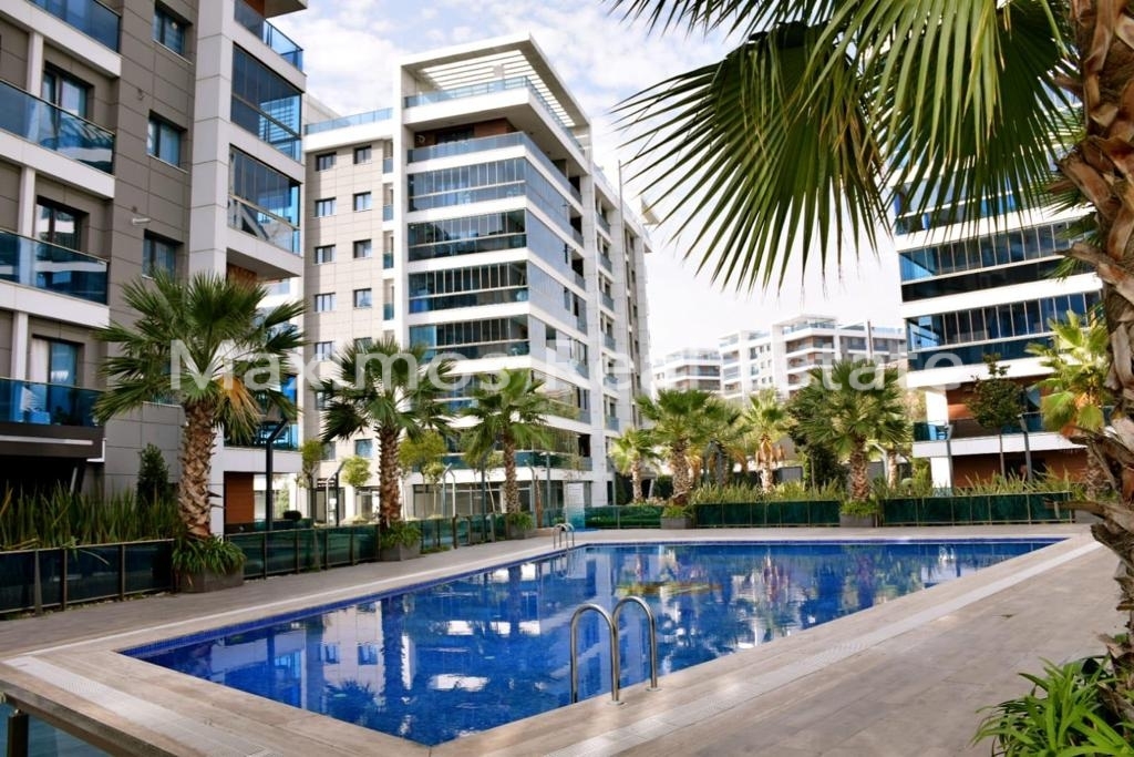 Residential Apartments Offering Local Accessibility and Comfort in Avcilar – kitchen area (image 3)