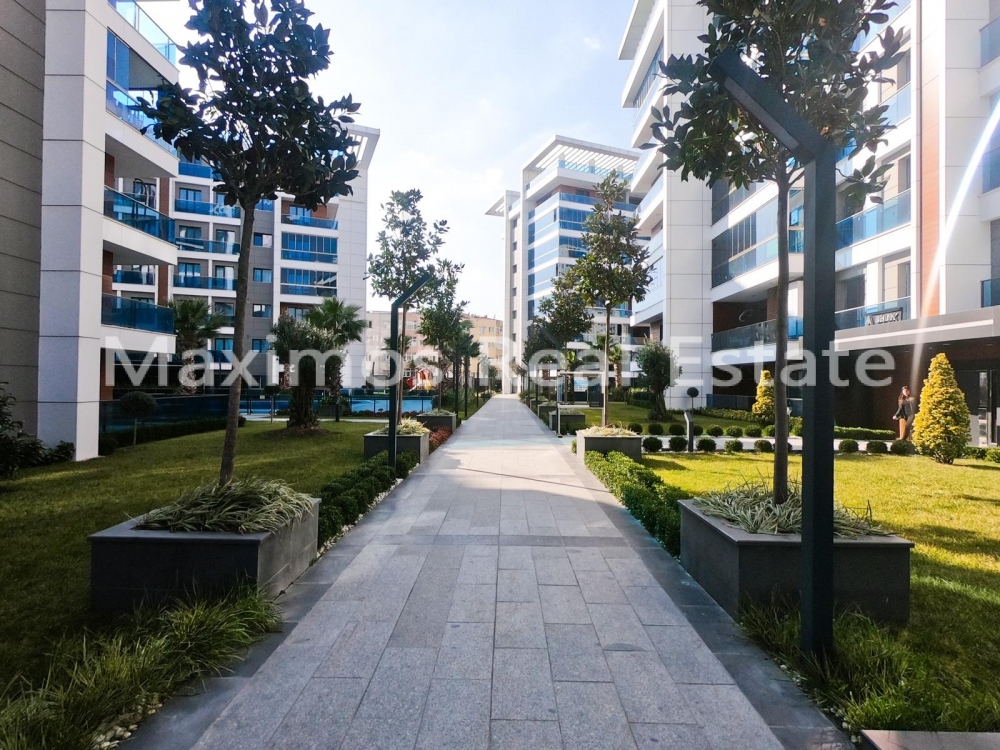 Residential Apartments Offering Local Accessibility and Comfort in Avcilar – terrace (image 7)