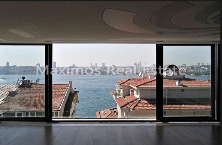 Premium Apartment with Direct Bosphorus Views in Historic Uskudar – balcony (image 10)