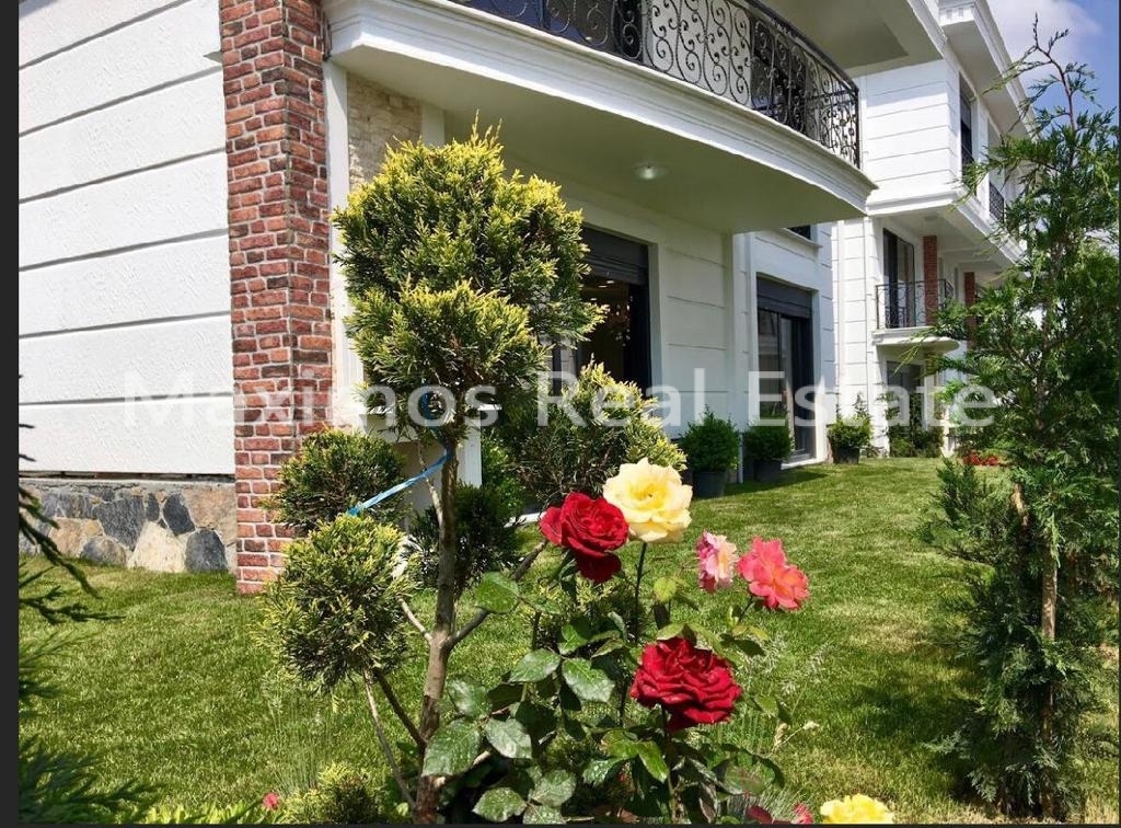 Private Sea View Villa Designed for Independent Living in Beylikduzu – kitchen area (image 3)