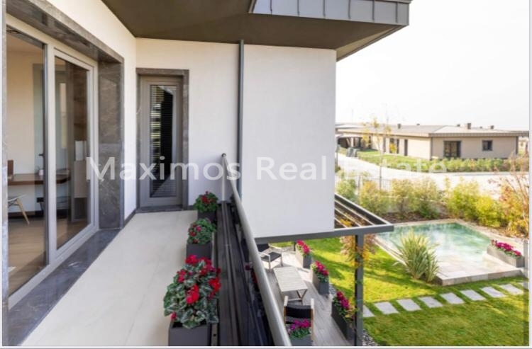 Villa for Sale in Istanbul – terrace (image 7)