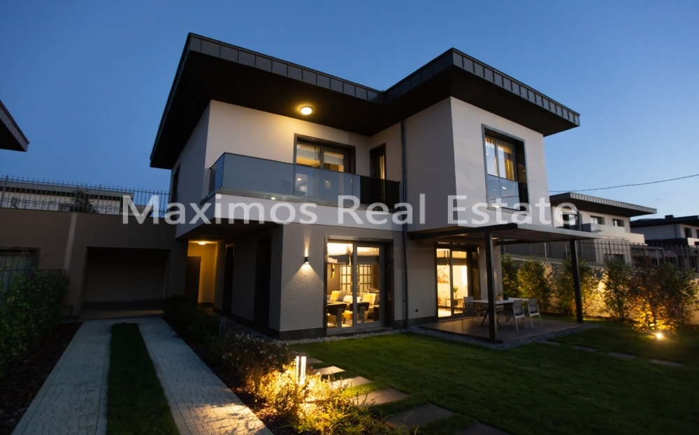 Villa for Sale in Istanbul - Istanbul - Buyukcekmece
