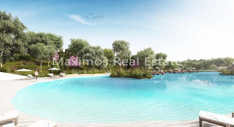 Private Villa for Sale in Beykoz – pool area (image 9)