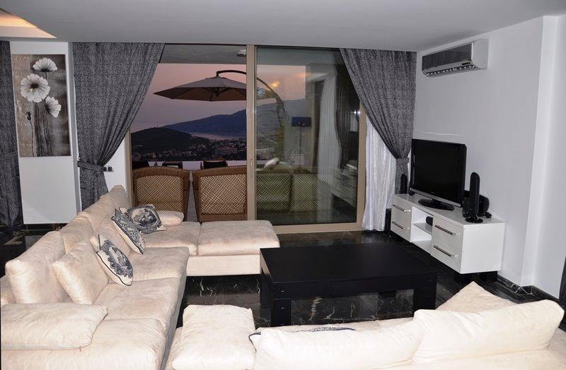 Luxury Sea View Villa for Sale in Kalkan – balcony (image 10)