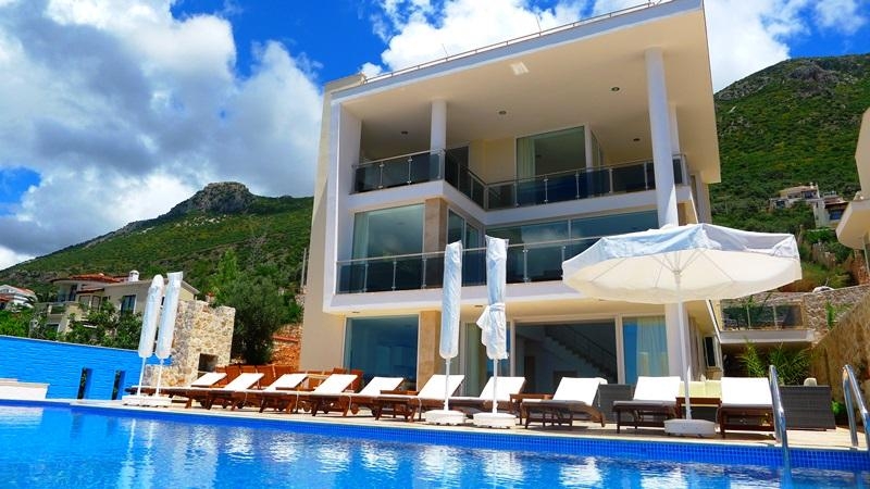 Luxury Sea View House with Private Pool in Kalkan – bathroom (image 5)