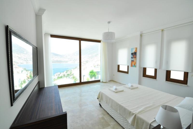Sea View Villa with Private Pool for Sale in Kalkan – property overview (image 32)