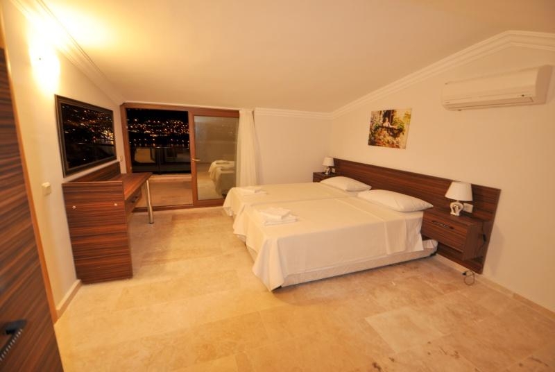 Sea View Villa with Private Pool for Sale in Kalkan – outdoor space (image 18)