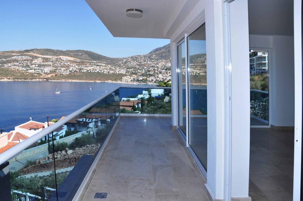 Sea View Luxury Villa for Sale in Kalkan Center – terrace (image 7)