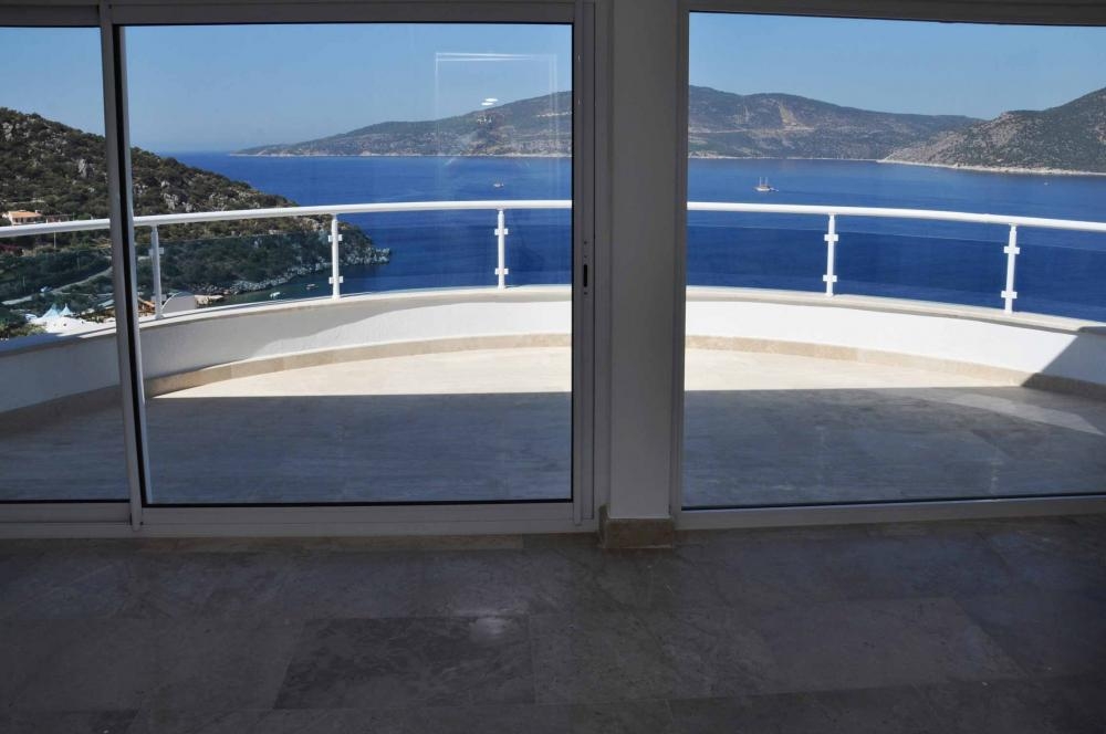 Sea View Villa for Sale in Central Kalkan – bathroom (image 5)