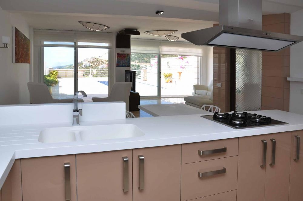 Modern Villa for Sale in Kalkan Near the Beach – balcony (image 10)